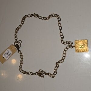 NWT Vintage Brass Or Gold Looking Initial Letter N "N" Pendant Necklace